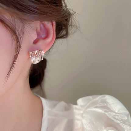 Diamond Pearl Fashion for Women Earrings-Paw