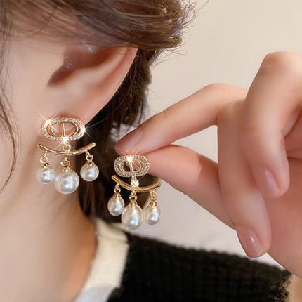 Women Fashion Earrings-CD Pearl