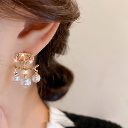 Women Fashion Earrings-CD Pearl