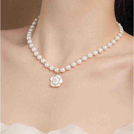 Fashion Collarbone Necklace-Camellia