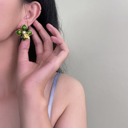 Retro Fashionable Earrings-Gold Insect